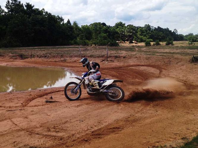 off-road-tours-cambodia-hoon