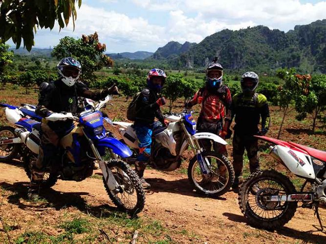 dirt-bike-tours-cambodia-phnom-voar