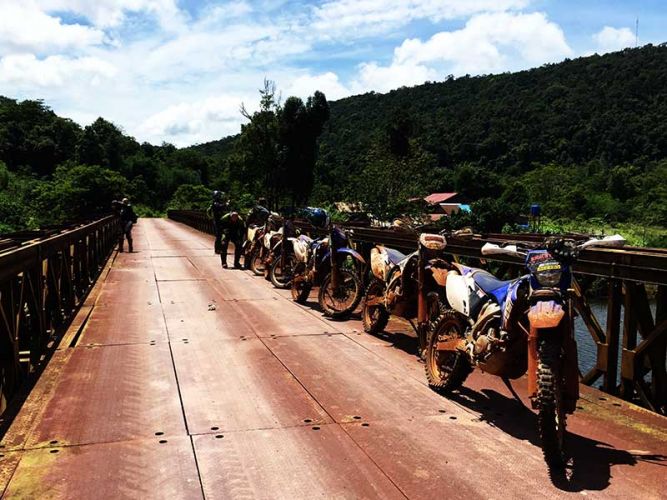 dirt-bike-tours-cambodia-iron-bridge