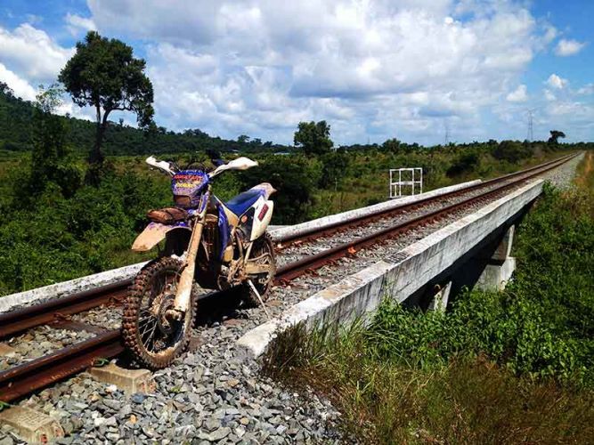 dirt-bike-tours-cambodia-train